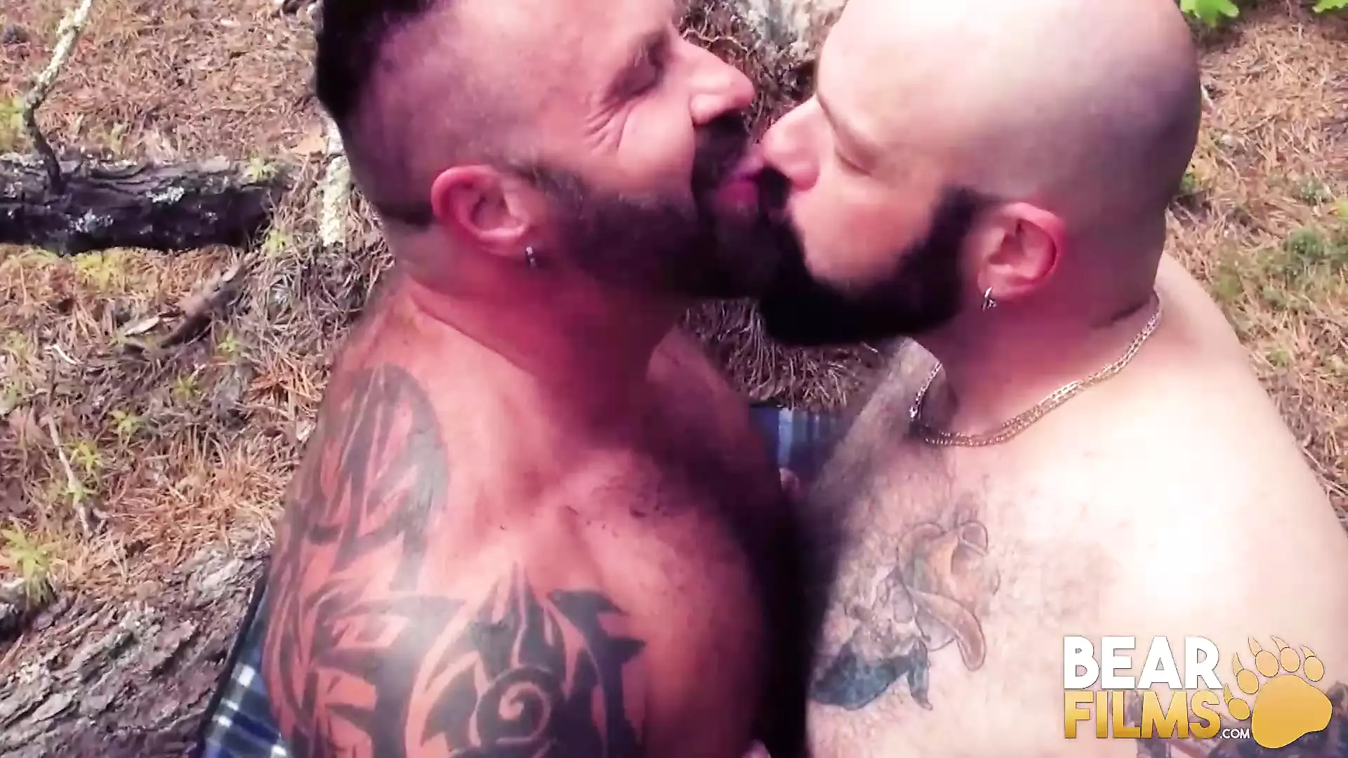 Bearfilms Intense Outdoor Some Bareback With Horny Bears Gay Kissing