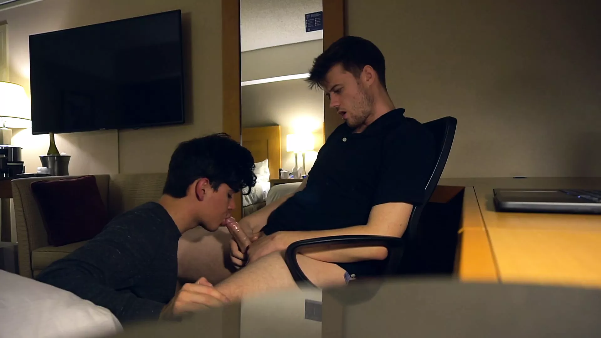 Free Handsome Gay Porn Videos XHamster
