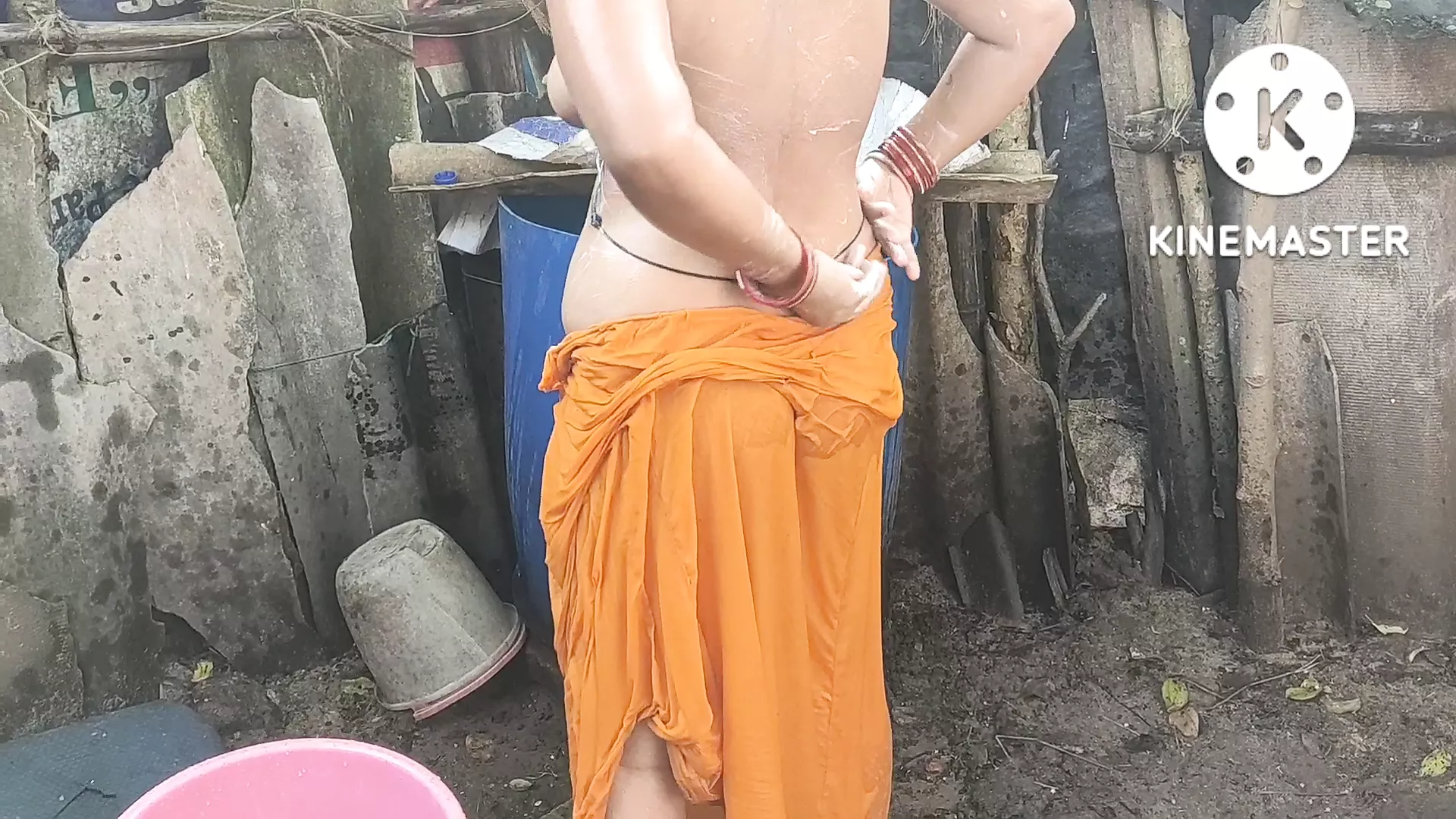 Anita Yadav Bathing Outside With Hot Indian Squirting Porn XHamster