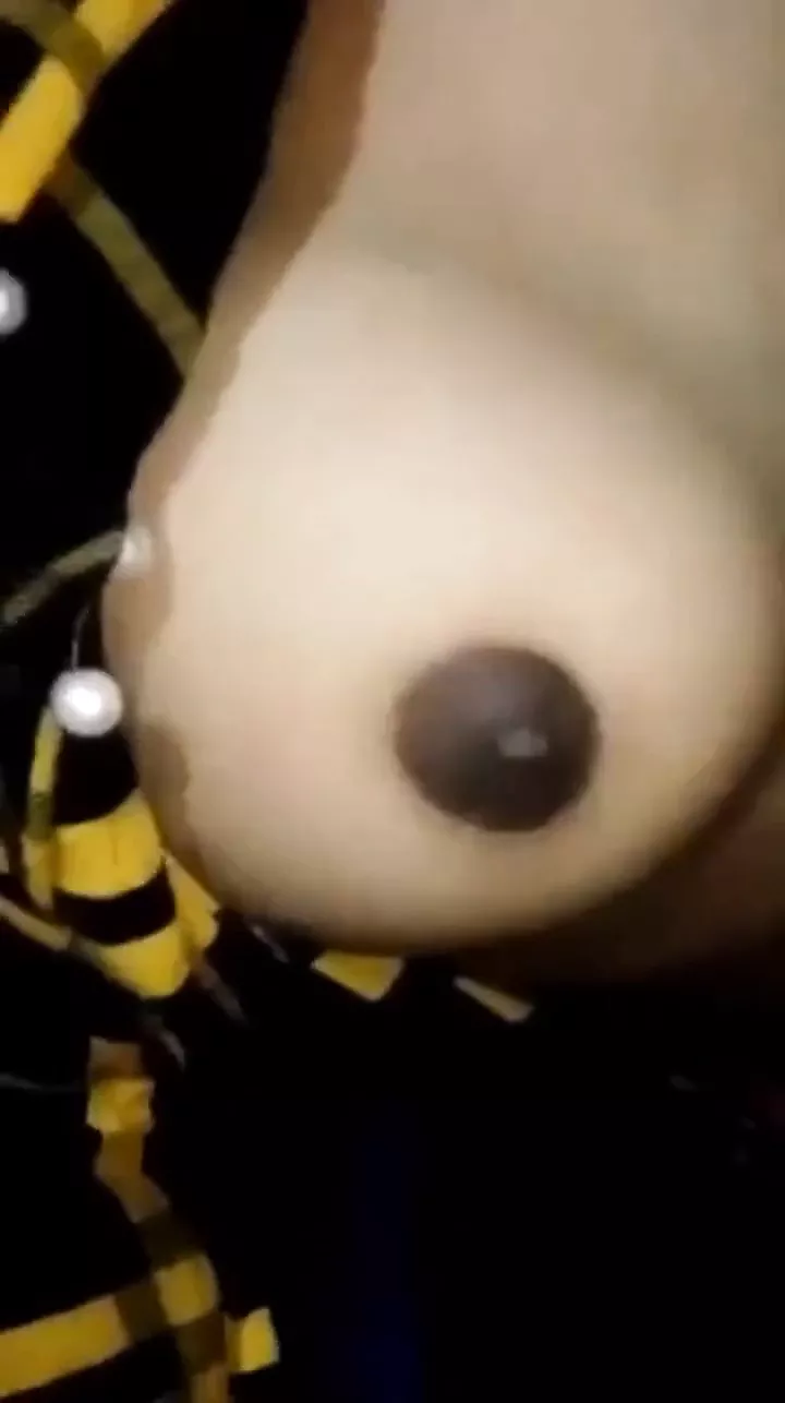 Lavisha MILF à forte poitrine trompe son copain xHamster