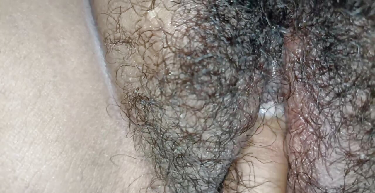 chubby legs spread and I come out of her vagina