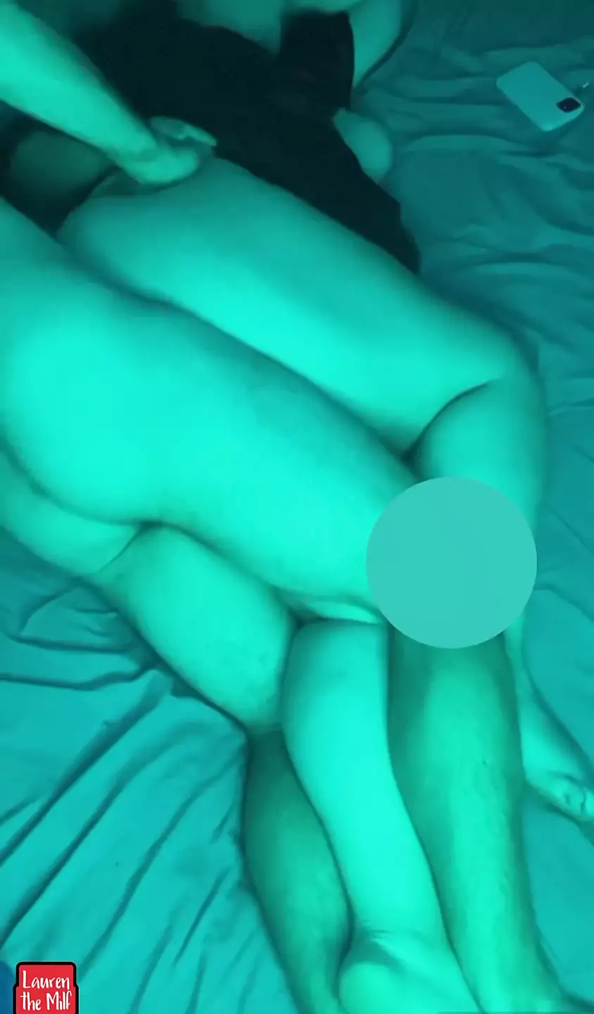 Lauren milf pawg fru bbw knullas i sin tjocka fitta från sidan och
