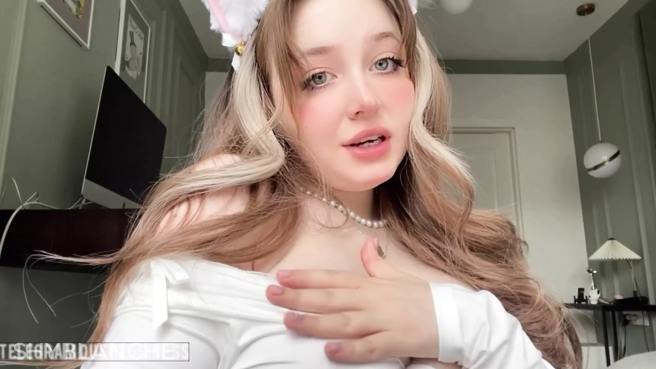 Cute Yo Cat Girl Try Her First Anal Play Cream From Her Pussy XHamster