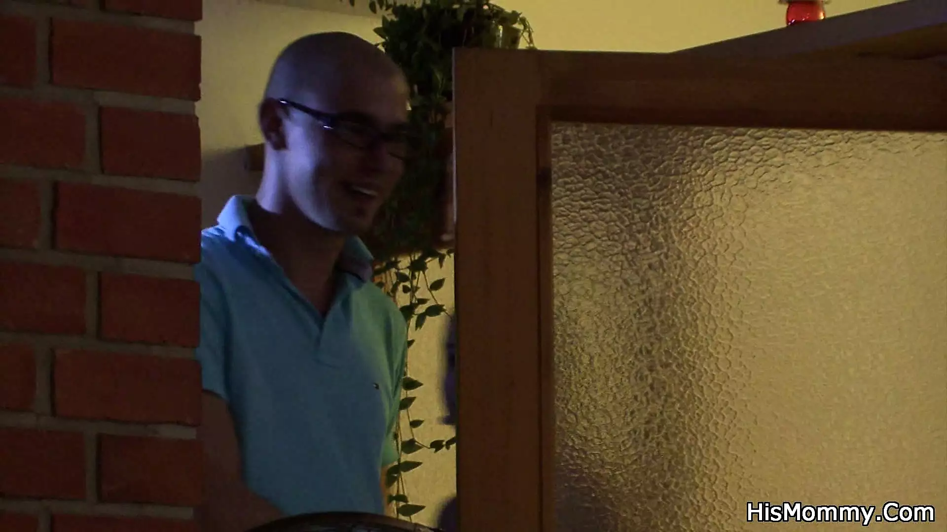 Alte Blonde Mutter Schluckt Riesigen Strap On XHamster