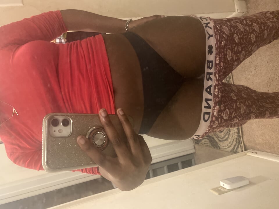 Rose & Dildo Sex Toy – Masturbating, Fucking My Pretty Wet Ass Tight Pussy And I Am Making A Mess + Cumming Orgasm Moaning Girl