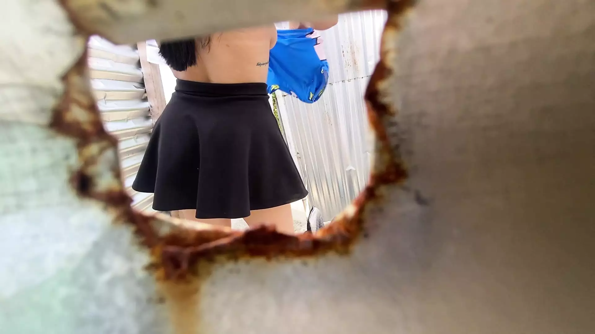 Camera In Beach Booth Shows Big Ass And Voluptuous Latina Perfect Body