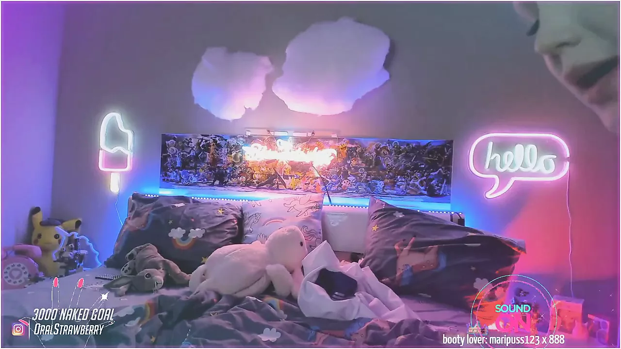 Blondelashes19 Purple Dildo And Fuck Machine Shemale Small Tits Porn