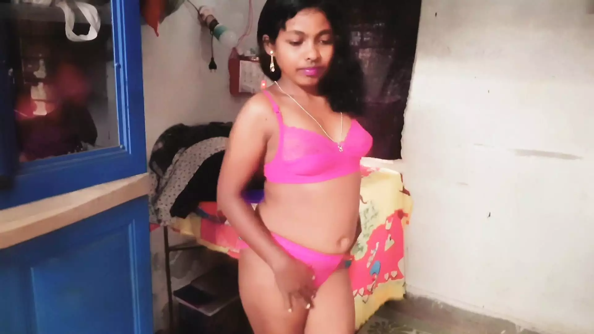 Special Video 8 Short Hair Solo Porn Feat Simple Girl Priti XHamster