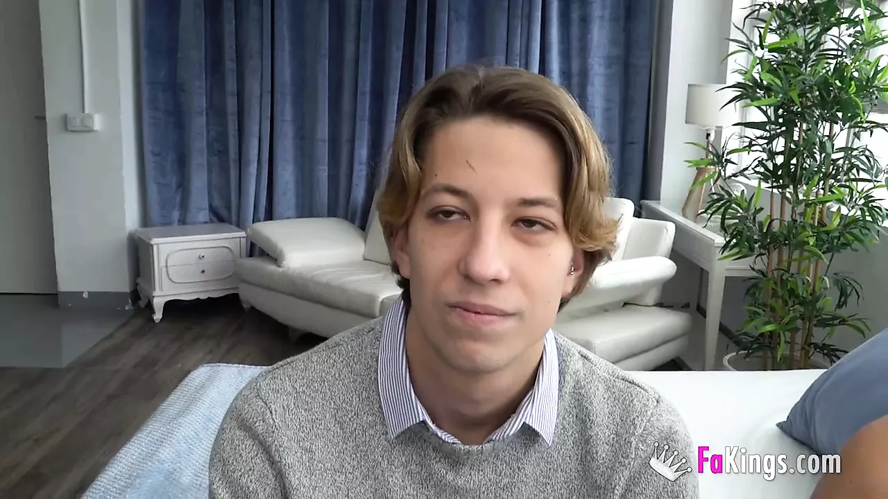 Fick meinen Arsch Baby blonde Andrea wird von einem glücklichen