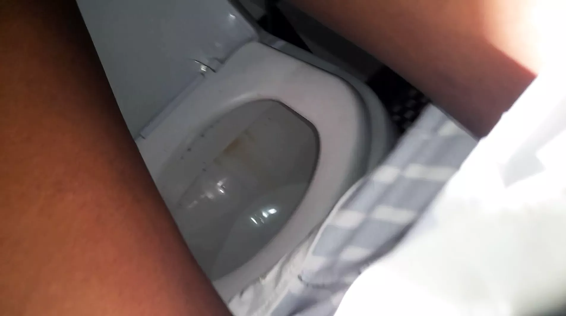 Disgusting Stupid Pussy Spilled Pee Rain Too Soon Medical Porn By