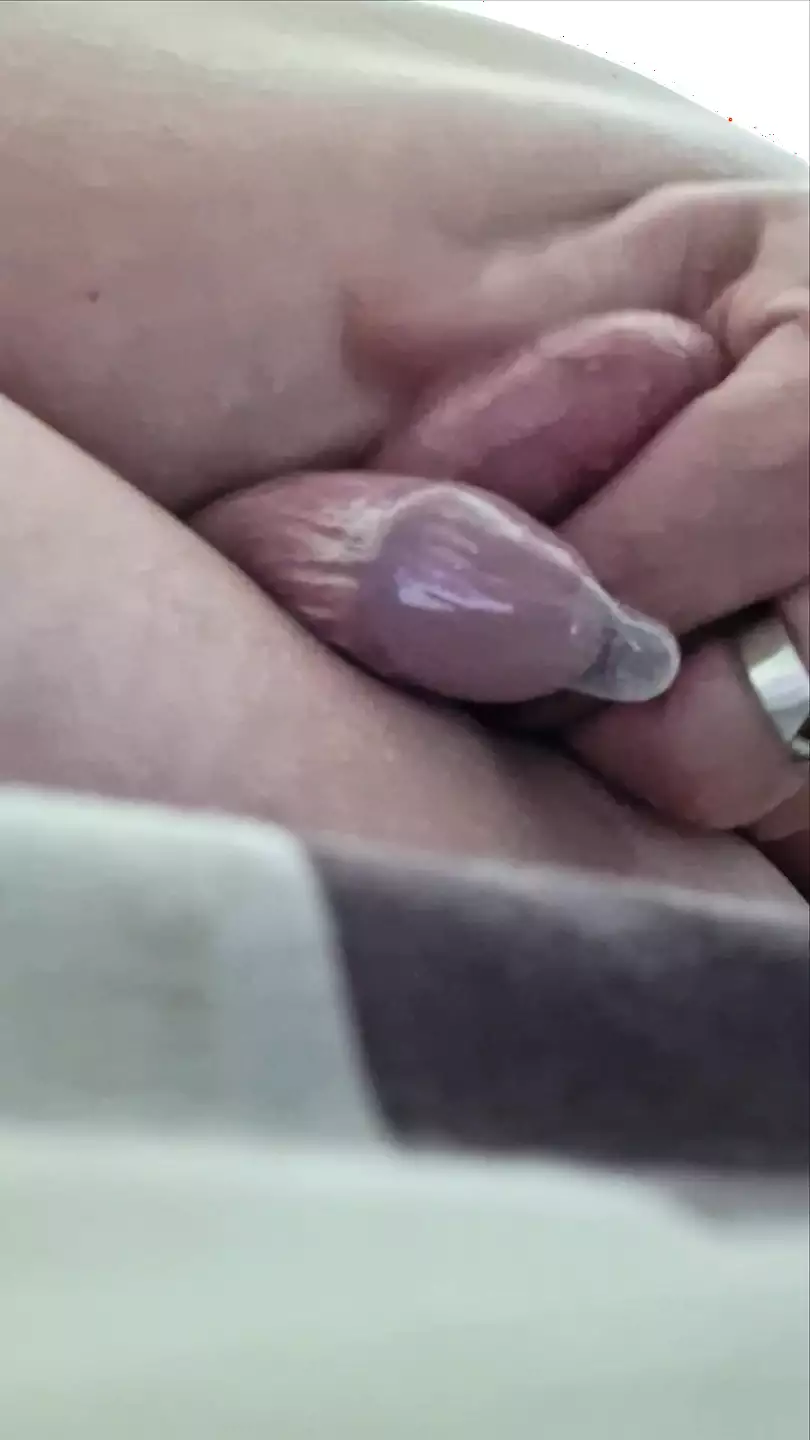 An Unusual Sunday Morning Gay Handjob Porn 27 XHamster