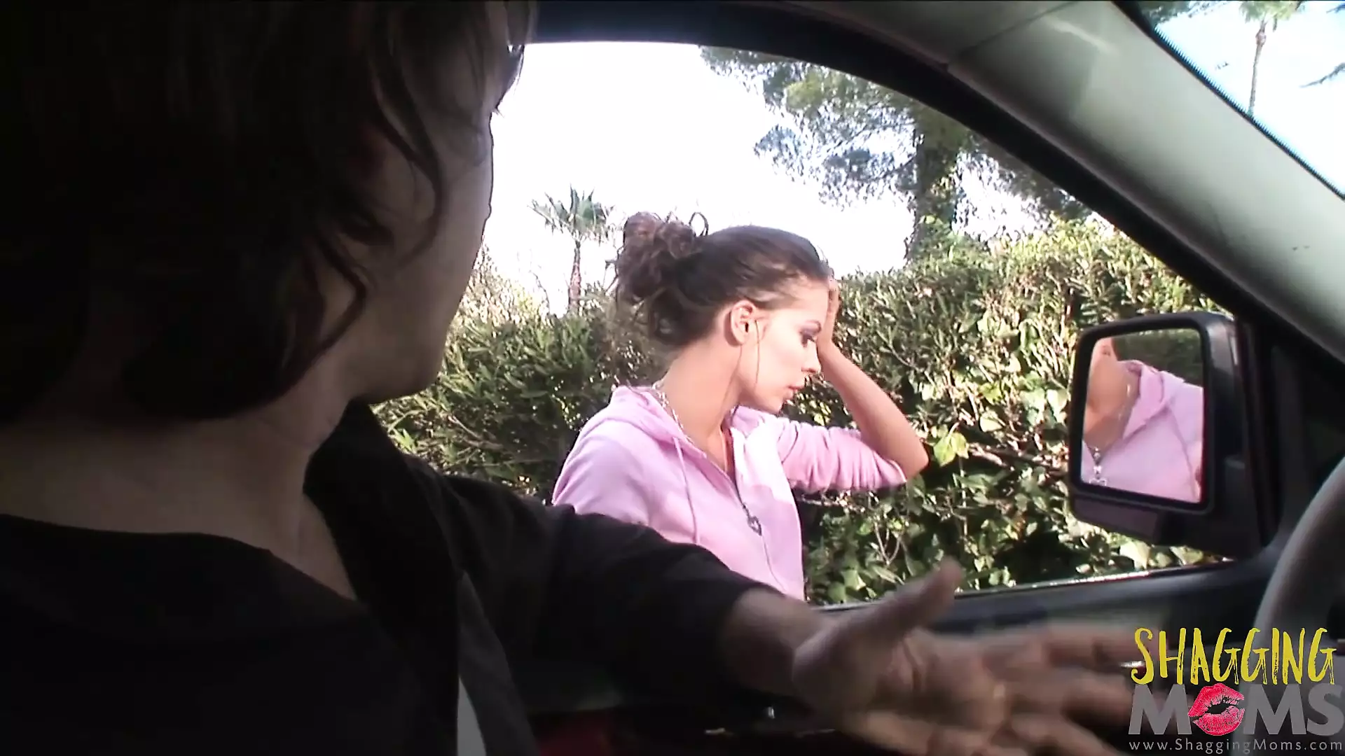 Sexy Jogger Talked Into Sucking A Stranger S Cock Cougar Porn By FapHouse XHamster