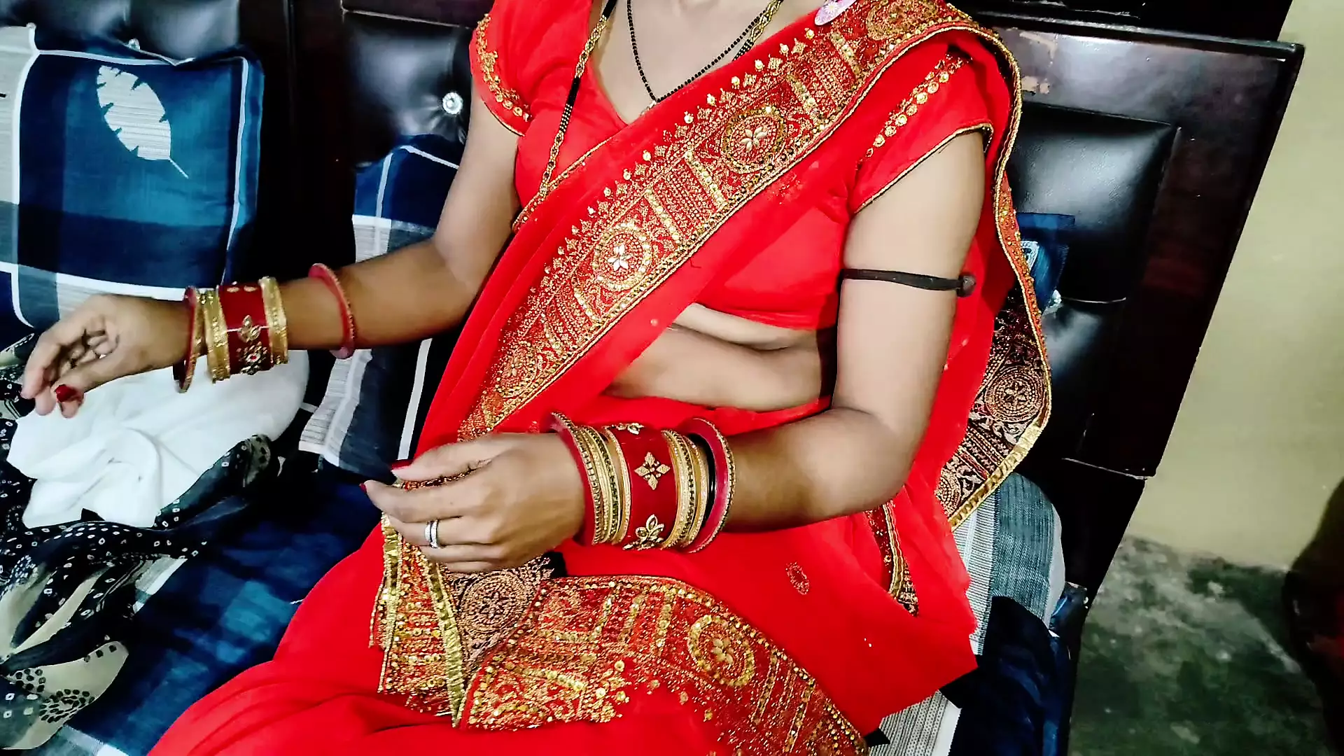 Sasur Ne Bahu Ko Malish Karane Ke Bahane Choda XXX Sex Video Hindi