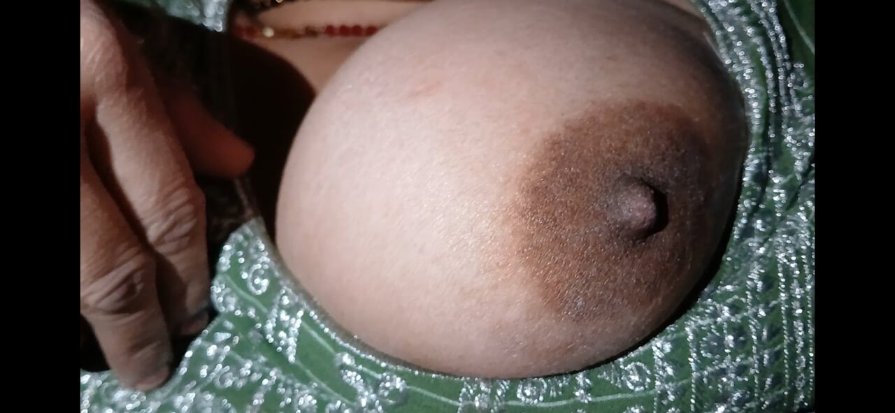 ASIAN BABES BOOBS ! BREASTS INDIAN GIRL & NIPPLES TOUCHING BY HUSBAND.