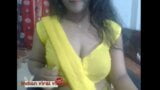 Indian Girl Grabs Her Boobs Live snapshot 4