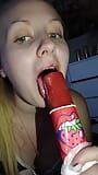 Een popsicle likken snapshot 2