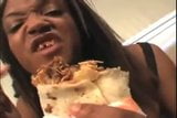 Sinnamon ama le scoregge di burrito snapshot 6