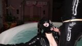 Cristal kinky i latex ger avsugning i poolen - förhandsvisning snapshot 7