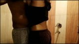 Indian sister ko bathroom me pakda or taang diya snapshot 4