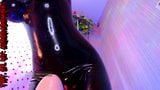 Sexy Latexpuppen-Camshow 2 snapshot 23