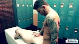 Southernstrokes tatuaron Seth Knight y Declan Moore follaron snapshot 6