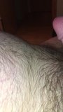 Schoenenfetisj - enorme cumshot tijdens het neuken van de teenslipper van een lesbienne snapshot 7