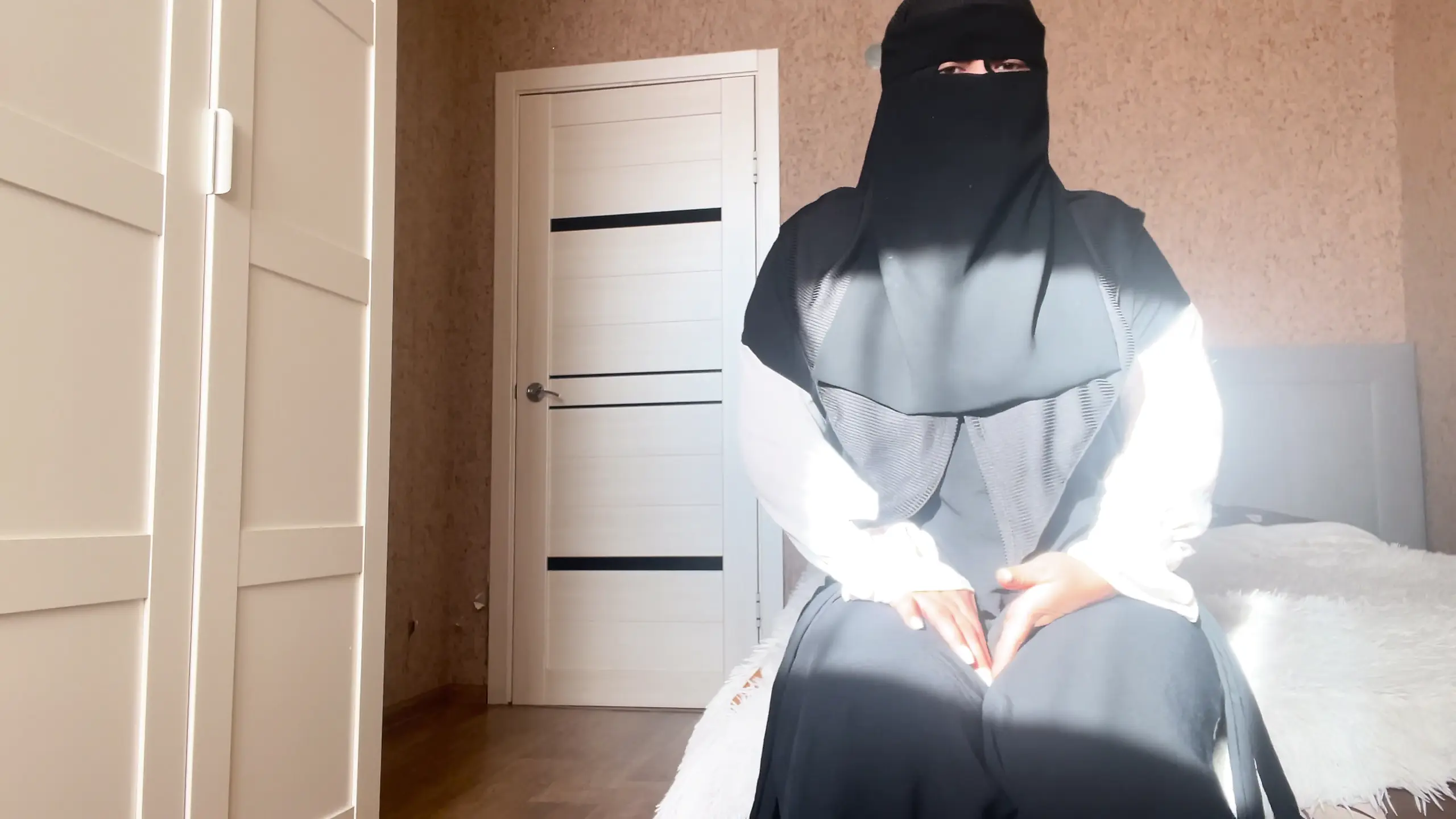 Hot Arab Stepmom in Pantyhose: Anal Masturbation Amateur Porn feat. Lux Eva  | xHamster