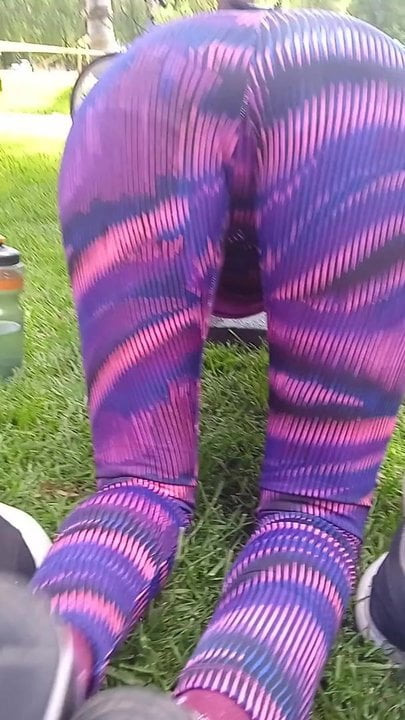 Mature leggins