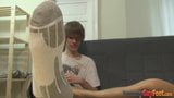 Twink gets toes sucked and soles jizzed snapshot 2