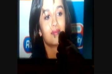 Alia Bhatt Cum Tributed on Request: Indian Gay Asian Porn | xHamster