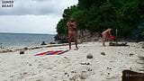 Sexo increíble en una playa nudista - pareja rusa amateur snapshot 9