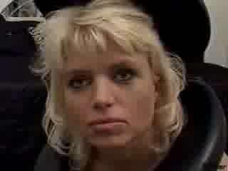 Gifle heureuse Tara