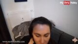 Jenny stella memberi pasangannya blowjob dan membiarkannya menonton snapshot 2