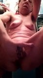 Masturbation mature en gros plan snapshot 5