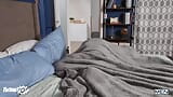 Twinkpop - Джої Міллс просто продовжує намагатися спокусити своїх сусідів по кімнаті Фінна Хардінга і Троя Діна в тріо snapshot 6