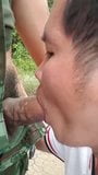 Thai pria bj &amp; cum menelan di luar (dalam mulut - 1&#39;32&#39;&#39;) snapshot 9