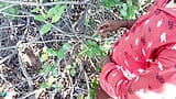 Forest jungle leraar & stiefbroer masturberen buitenshuis - Indische homofilms in het Hindi snapshot 4