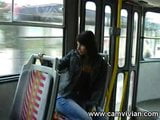 Esibisco le mie tette e la mia figa sul tram snapshot 4