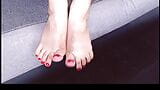 Teen feet and toes fetish snapshot 11