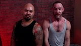 Bearback - ursos maduros liam greer e jd travis fodem cru snapshot 4