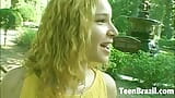 วัยรุ่นบราซิลผมบลอนด์โดนเย็ดตูดในตูดกลมๆ ของเธอ snapshot 1