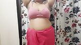 Desi bhabhi birichina ha grandi tette .. lo succherai e lo leccherai snapshot 6