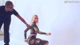 Nicki Minaj fap 4 snapshot 2