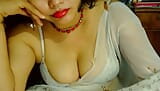 Indian bhabhi snapshot 3