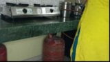 Sexo na cozinha snapshot 1