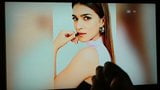 Kriti Sanon jouit et crache un hommage snapshot 8