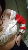 Оголений танець індійської сільської тітоньки, гарячі цицьки, соски, пизда в стилі дезі, сексуальний повільний рух snapshot 2