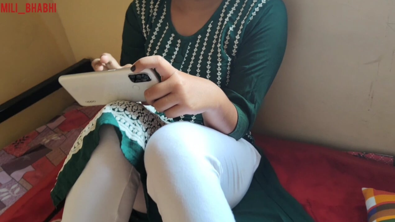 Desi village sorellastra vuole sesso dal grande cazzo del fratellastro, Audio hindi video porco xxx