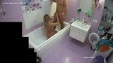 La pareja amateur adulta tiene sexo en la ducha snapshot 18