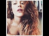 Riley Keough masturbando o desafio snapshot 11